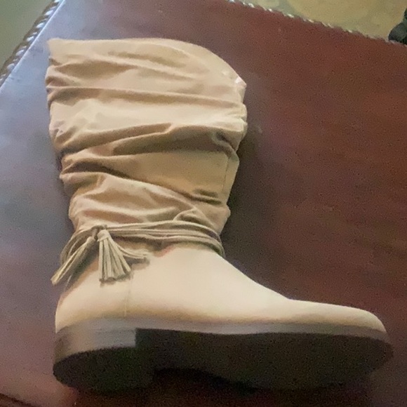 Flat boots brand new - Picture 2 of 7